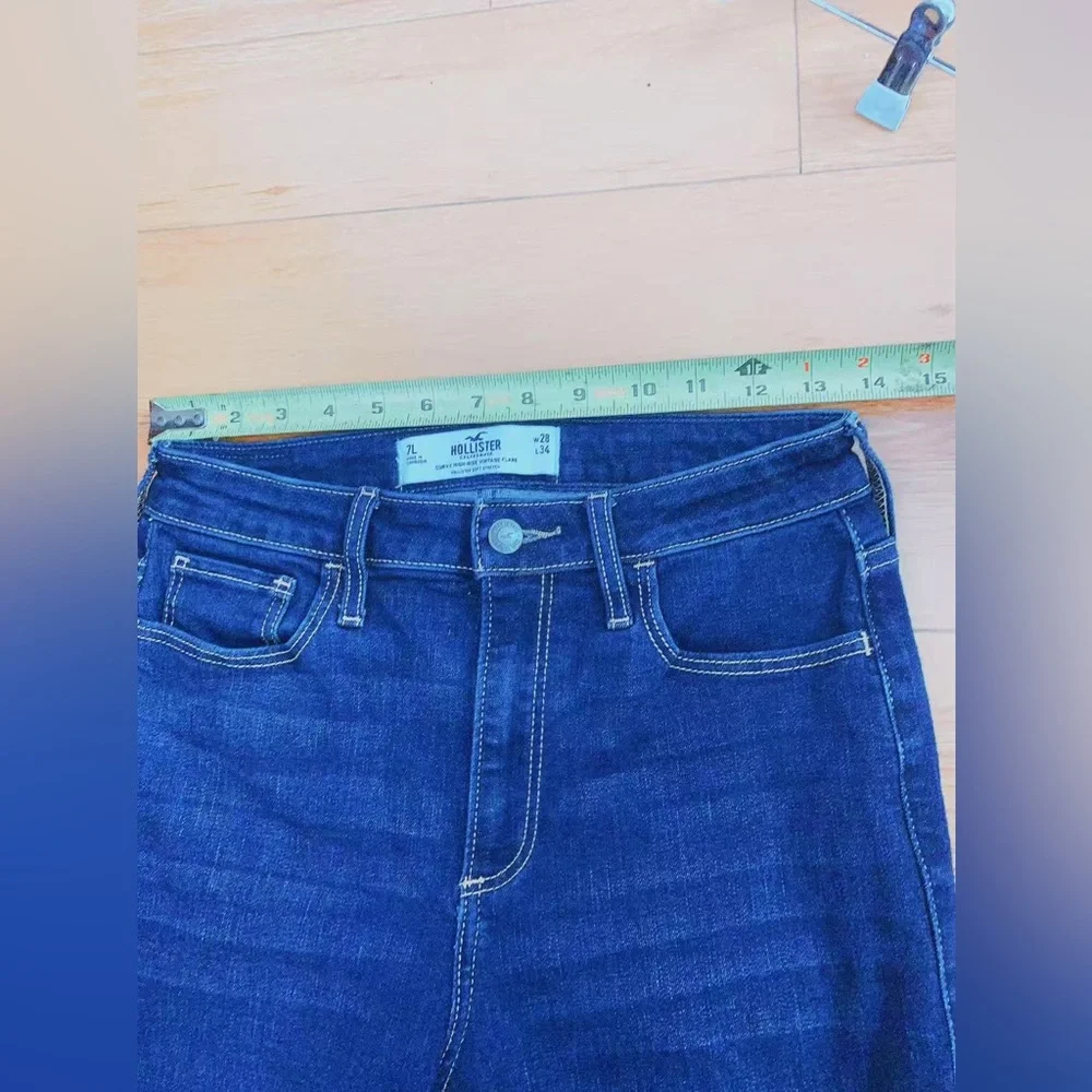 Hollister Curvy High-Rise Vintage Flare Jeans 7L W28 L34 Soft Stretch Denim Blue